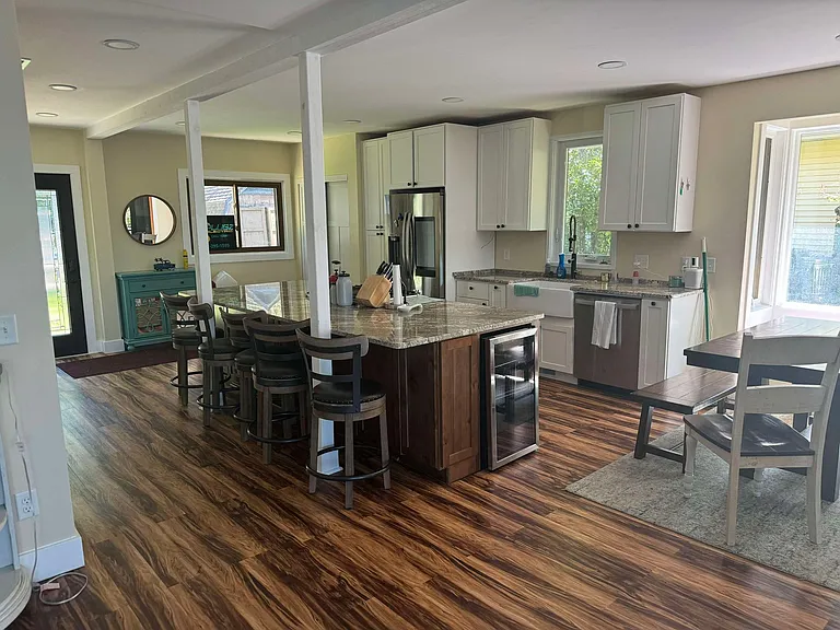 7626 N Shore Cir N — Photo 8