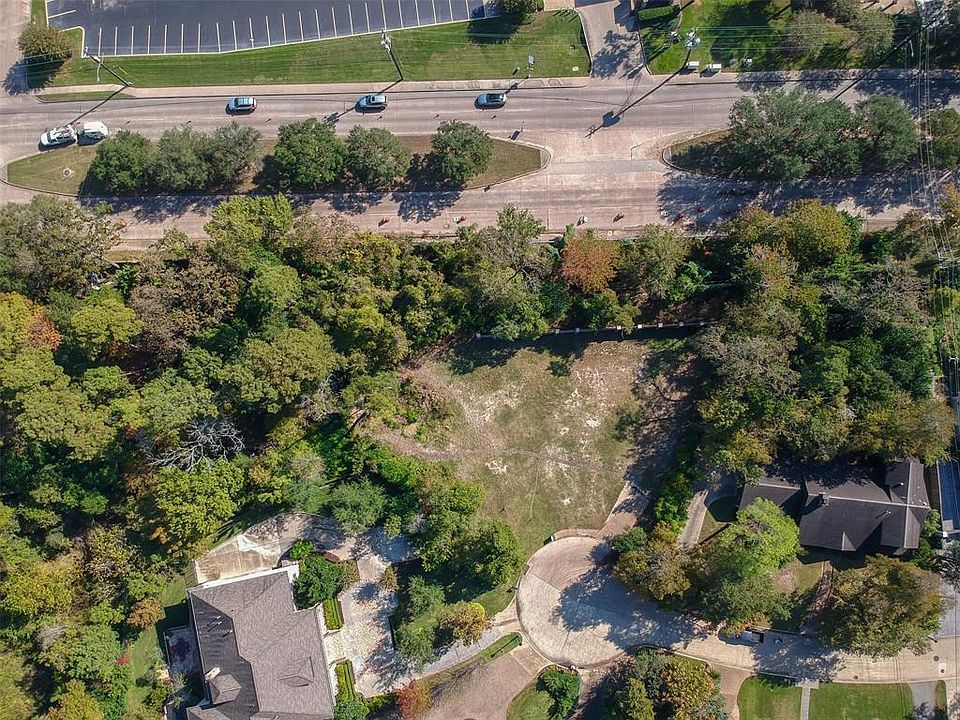 1st image of 1005 River Glynn Dr