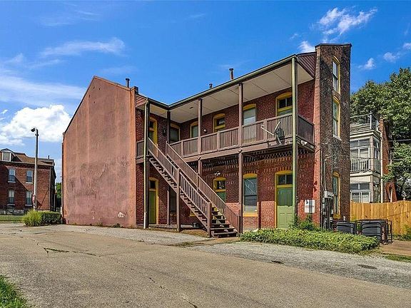 2nd image of 941 Park Ave #B