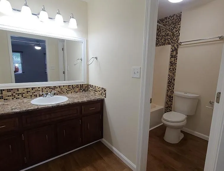 2127 Amadeus Dr — Photo 8