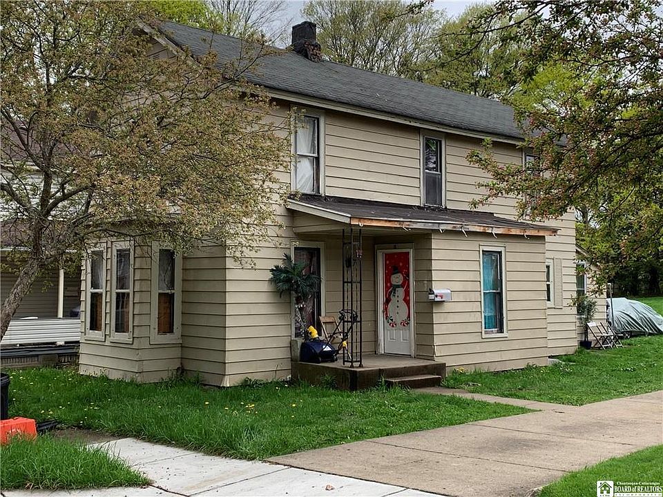 1st image of 15 Bassett St