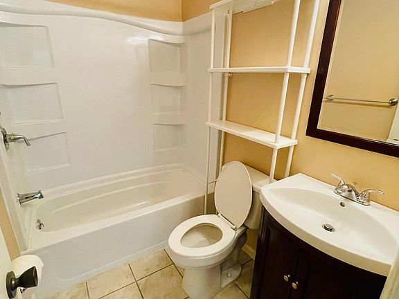 5th image of 9445 Fairfax Blvd APT 301