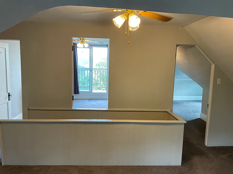 9 Holt St #2 — Photo 26