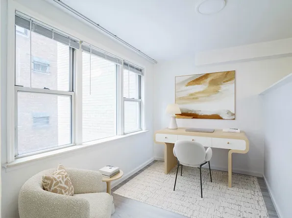 201 East 36th Street image 3 of 8