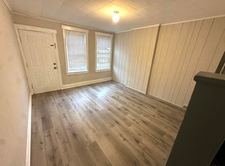 35 Phillips Ave, Trenton, NJ 08638