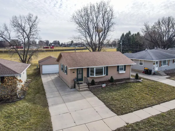 1610 34th St NW, Rochester, MN 55901