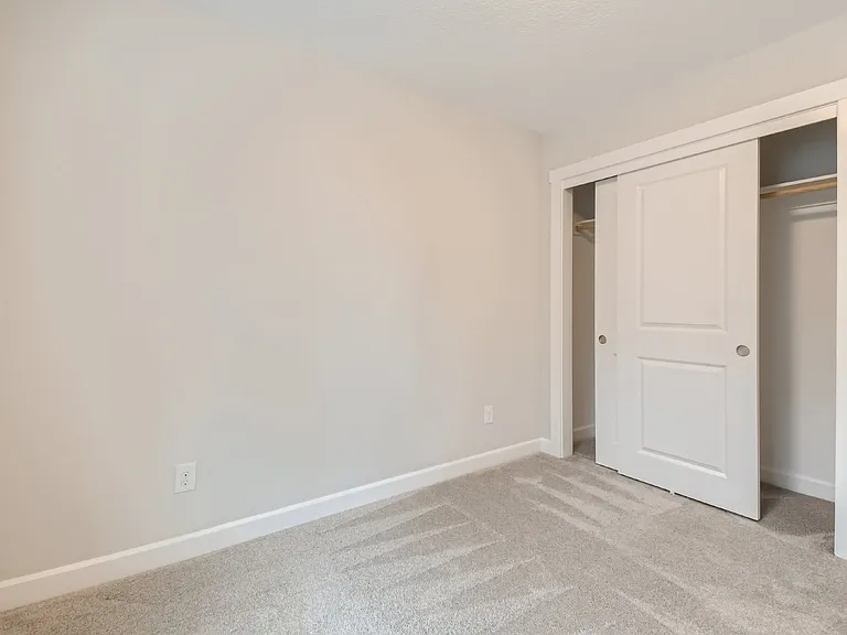 13702 NW 7th Ave — Photo 16