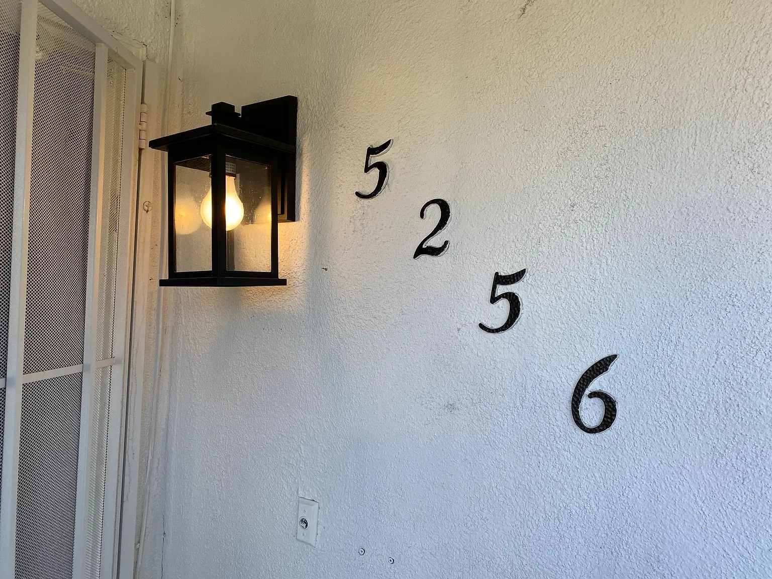 2 bed, 900 sqft, $2,850 — Photo 2