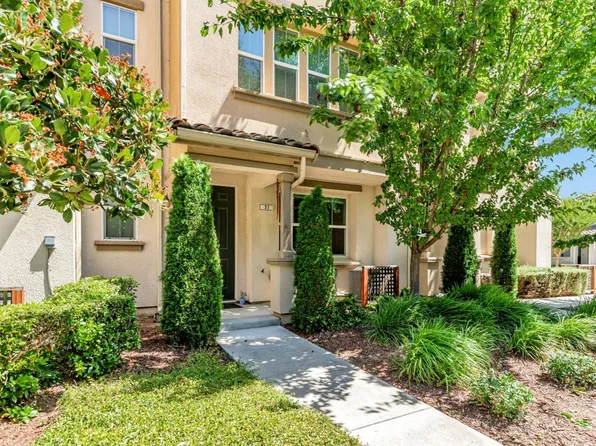 31 Dill Ln, Morgan Hill, CA 95037