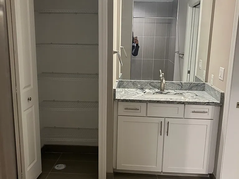 26770 Orchard Lake Rd #1 — Photo 35