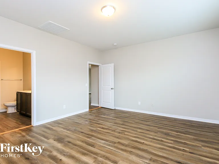 398 W Powell Dr — Photo 7