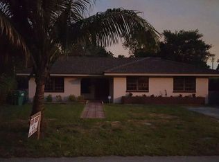 5821 SW 17th St, Miami, FL 33155