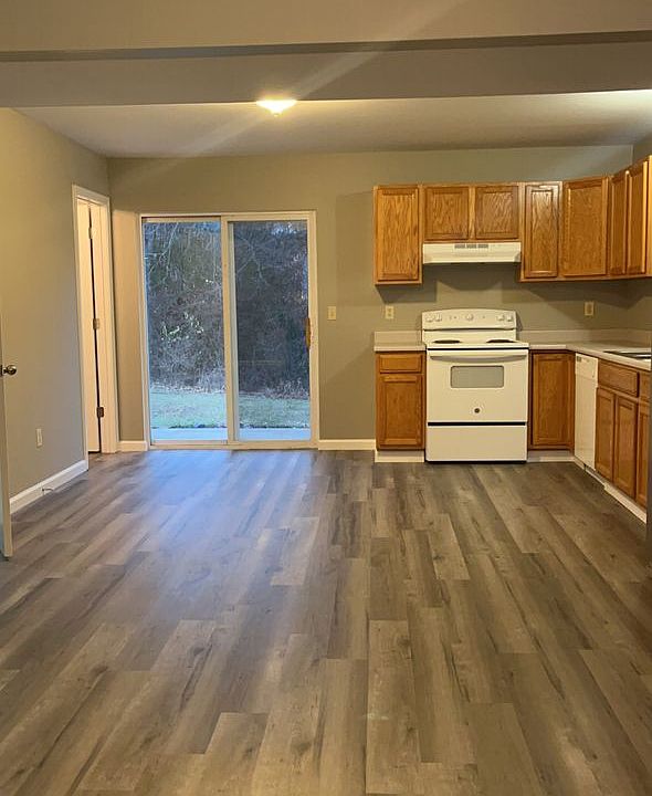 1st image of 404 Briden