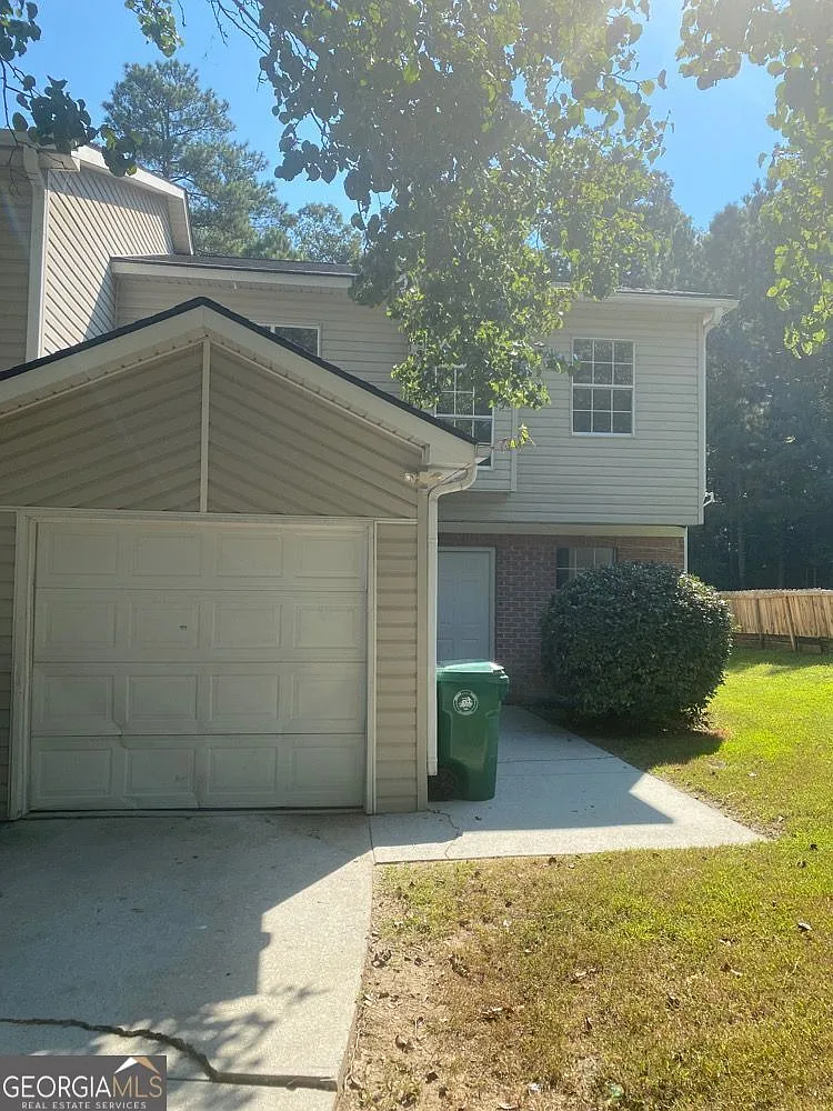 3808 Soapstone Rd photo 1