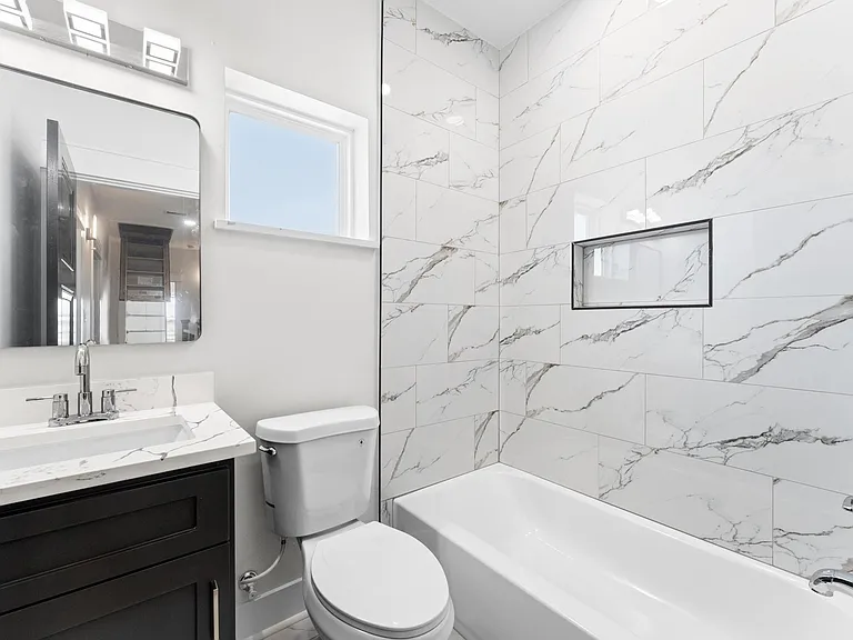 7222 Market St — Photo 14
