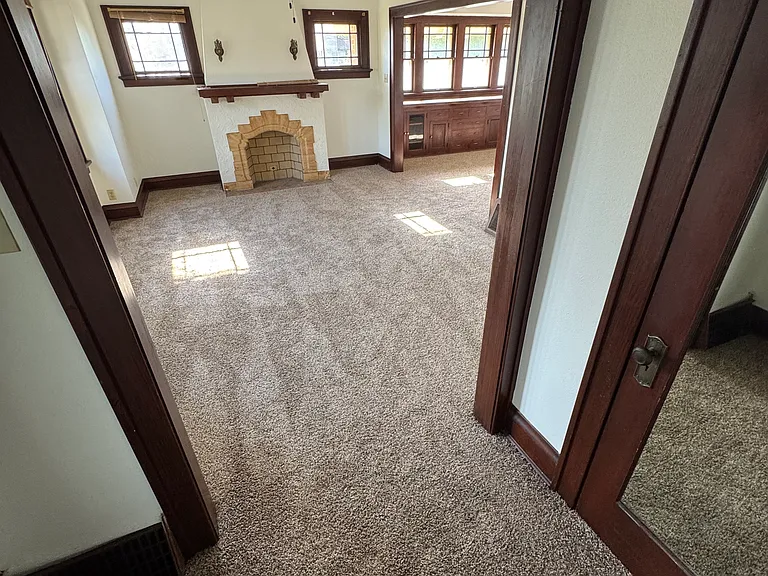 1401 W Brown Deer Rd — Photo 7