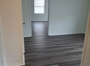 24 Elliott St, Shelbyville, IN 46176