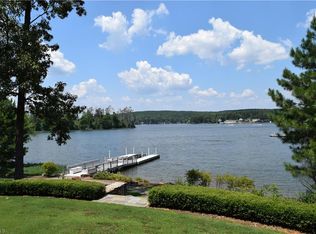 126 Watch Hbr, New London, NC 28127