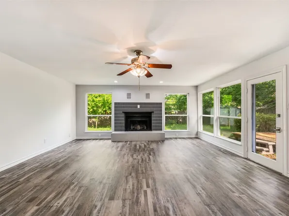 2513 Janice Ln, Fort Worth, TX 76112