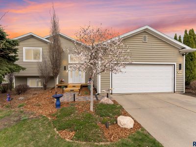 602 W Laura St, Harrisburg, SD, 57032