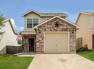 817 Villagepoint Ln, Fort Worth, TX 76108