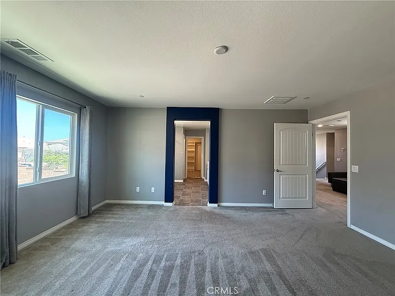 26055 Plumcot Dr — Photo 14