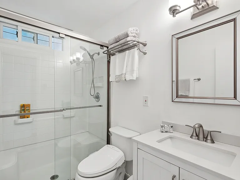 230 Norfolk Dr — Photo 20