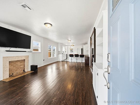 5th image of 1311 S College Ave