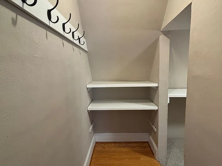 2412 Alberta Ave SW — Photo 52