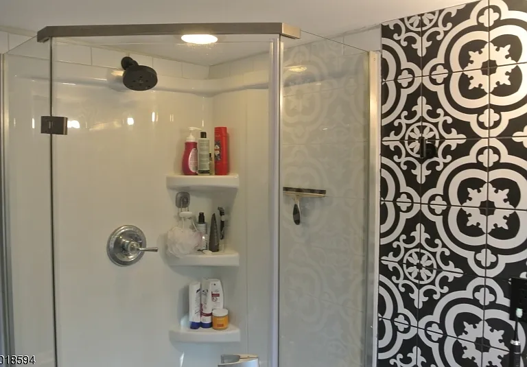 11 Delaware Pl #3 — Photo 10
