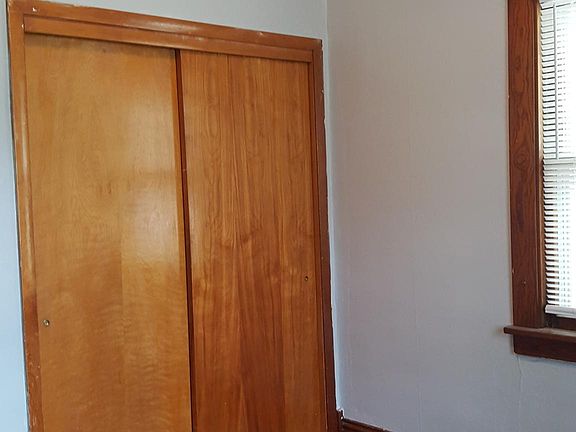 Front Bedroom closet