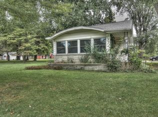 2529 S 3rd St, Niles, MI 49120