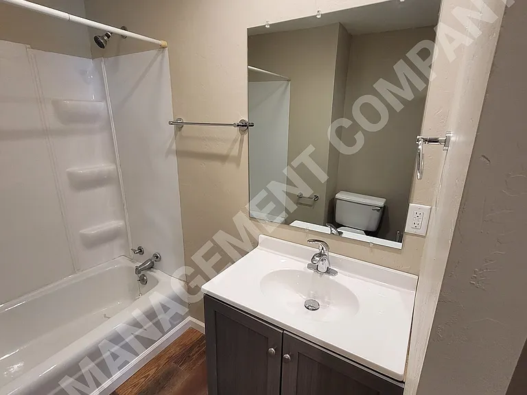 513 W Beacon Ave #513A — Photo 8