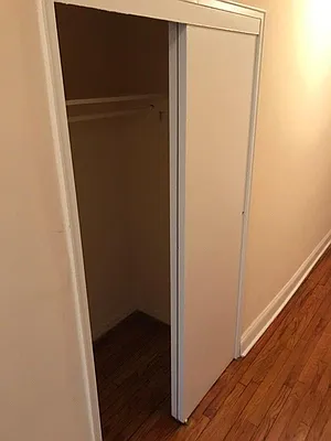 Rented by Kew Forest Realty Inc | media 12