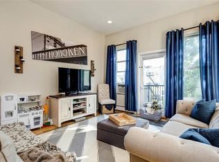 731 Park Ave #C, Hoboken, NJ 07030