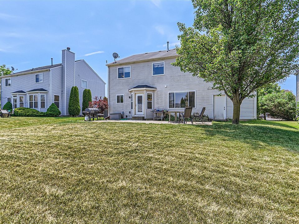842 Seneca Trl, Round Lake Heights, IL 60073 Zillow