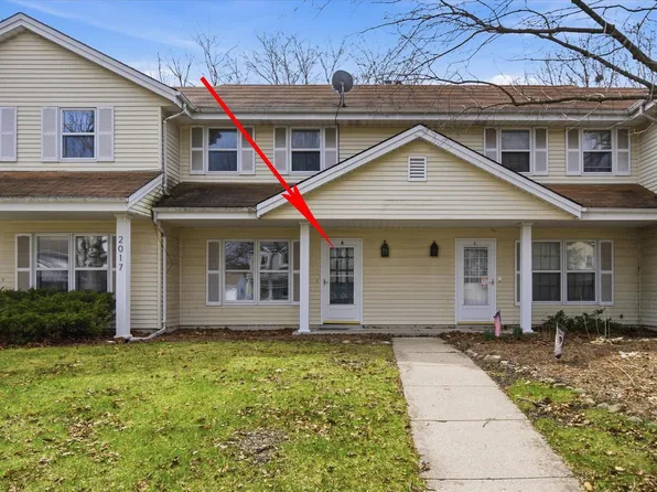 2017 Woodburn ROAD Unit B, Waukesha, WI 53188