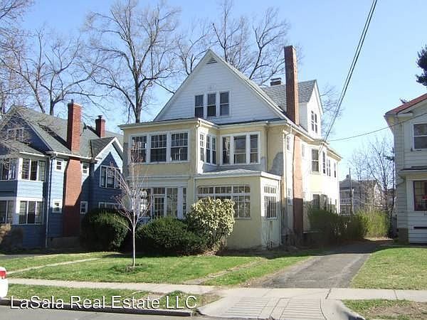 1st image of 967-969 West Blvd