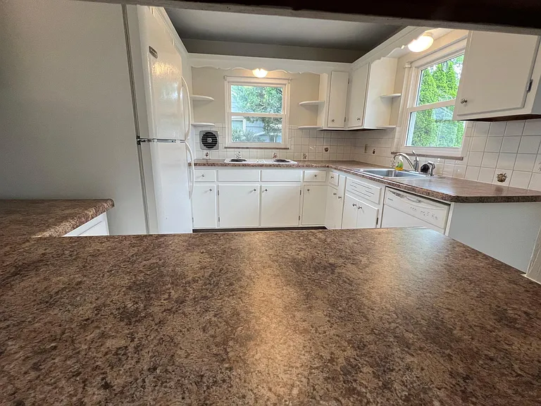 2343 Cranford Rd — Photo 8