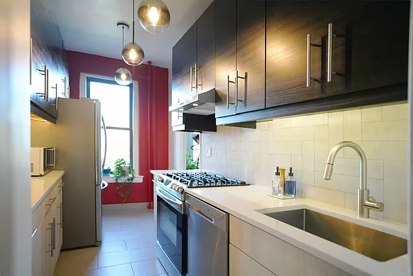 Sold by Winzone Realty Inc | media 13