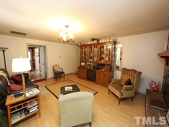 5th image of 7122 Windover Dr