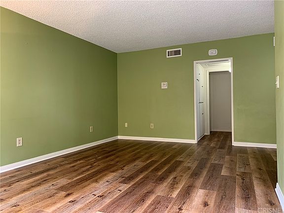 2nd image of 7923 Agnes Ave Unit 19