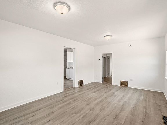 4th image of 3924 N Madison St