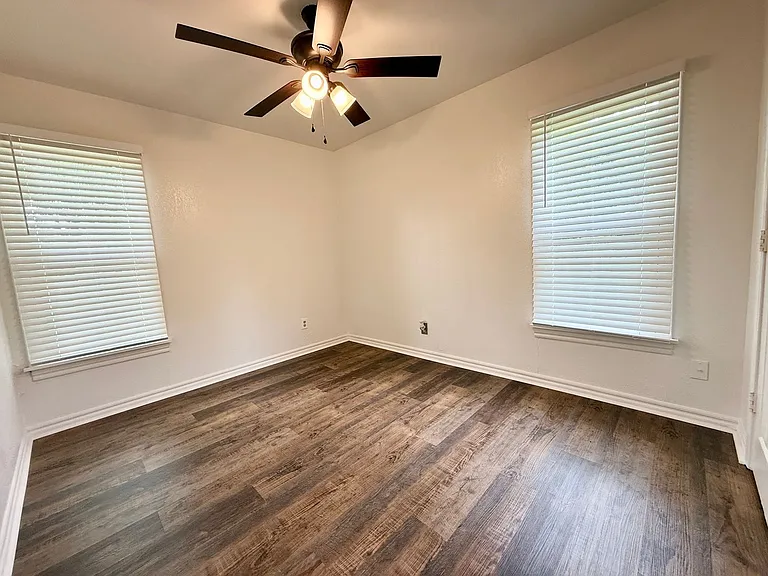 602 Tiffin Ave — Photo 12
