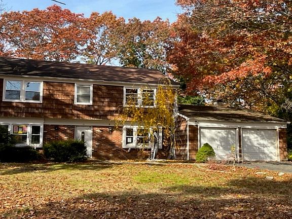2nd image of 11 Whitmore Ln