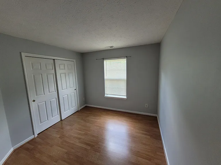 17018 Addison Ct — Photo 12