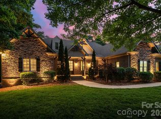 910 Abilene Ln, Fort Mill, SC 29715