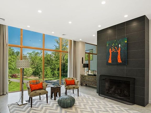3rd image of 120 Governor Stoughton Ln