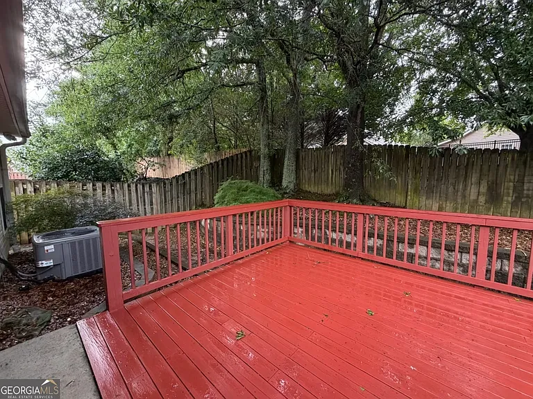 1840 Arborwood Dr — Photo 48