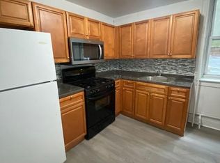 804 Stuyvesant Ave #2, Trenton, NJ